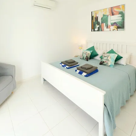 Luxury Puerto Del Carmen 4 Bedrooms La Perla Modern Furnishings *