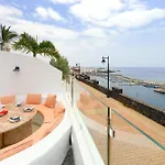 Luxury Puerto Del Carmen 4 Bedrooms La Perla Modern Furnishings Тиас