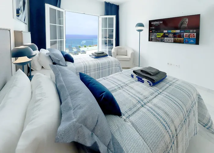 Villa Luxury Puerto Del Carmen 4 Bedrooms La Perla Modern Furnishings *