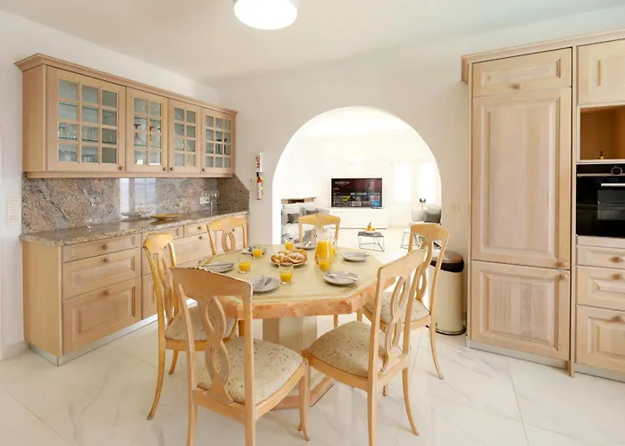 Luxury Puerto Del Carmen 4 Bedrooms La Perla Modern Furnishings 빌라 티아즈